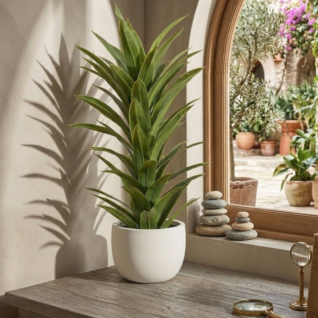 Eira Orb Planter